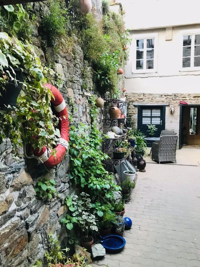 B&B Du Cloitre Tréguier Eksteriør bilde